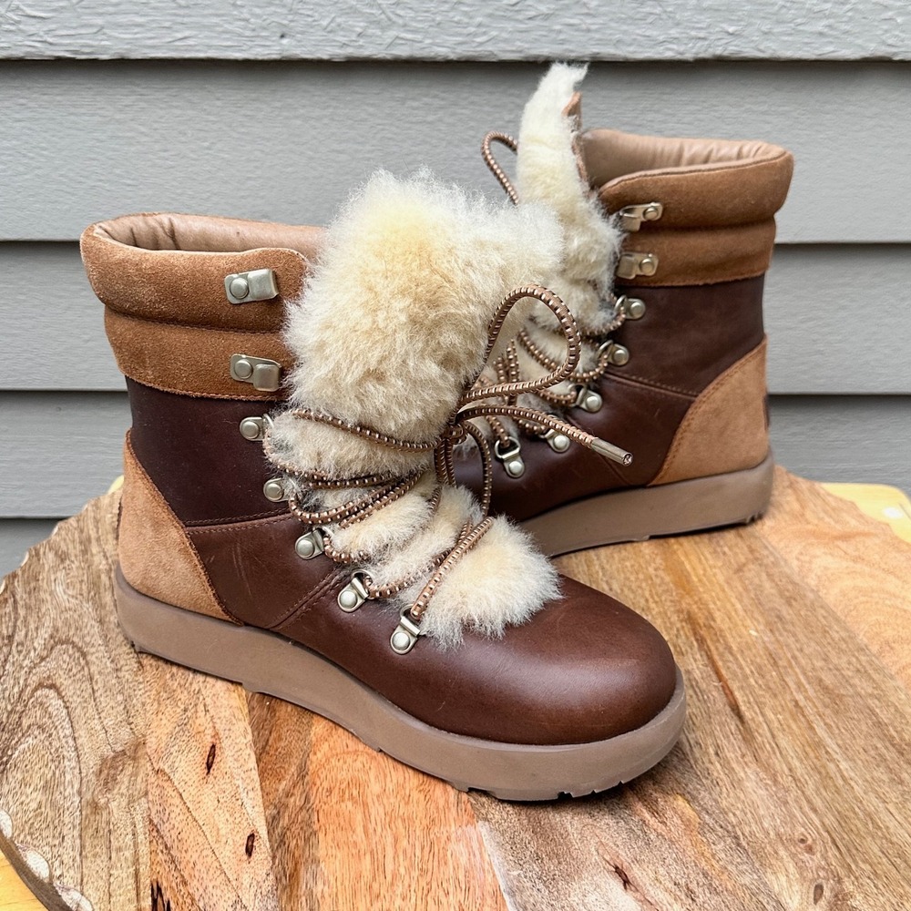 UGG Viki Chestnut Waterproof Leather Sheepskin Short Boots Size US 6 Womens